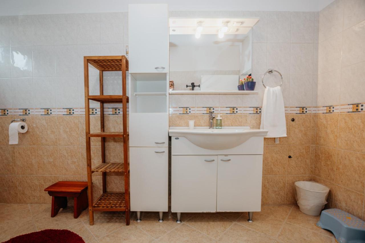 Apartment Villa Anna ซาดาร์ ภายนอก รูปภาพ
